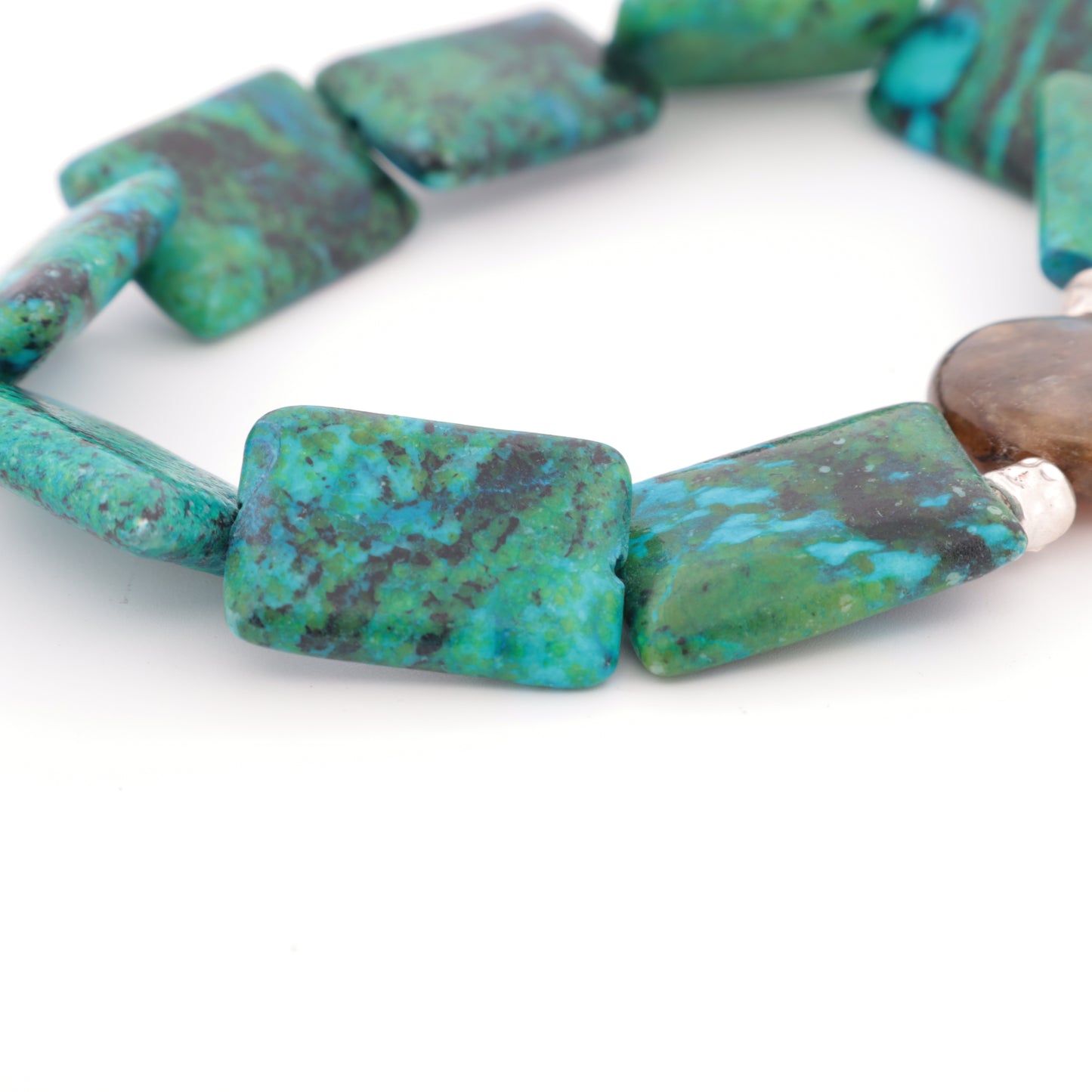 Bracelet Perles Malachite, Labradorite et Perles Intercalaires en Argent
