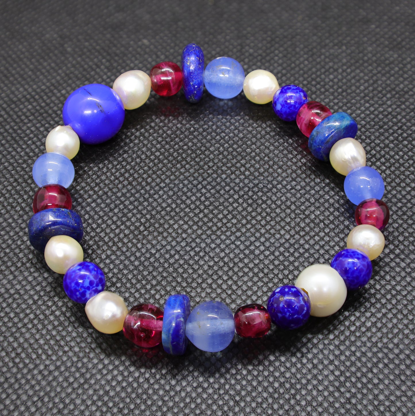 Bracelet Perles Baroques d'Eau Douce, Lapis-Lazuli et Pâte de Verre