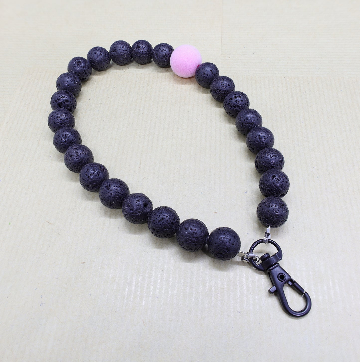 Dragonne Perles de Lave et Perle Synthétique Rose