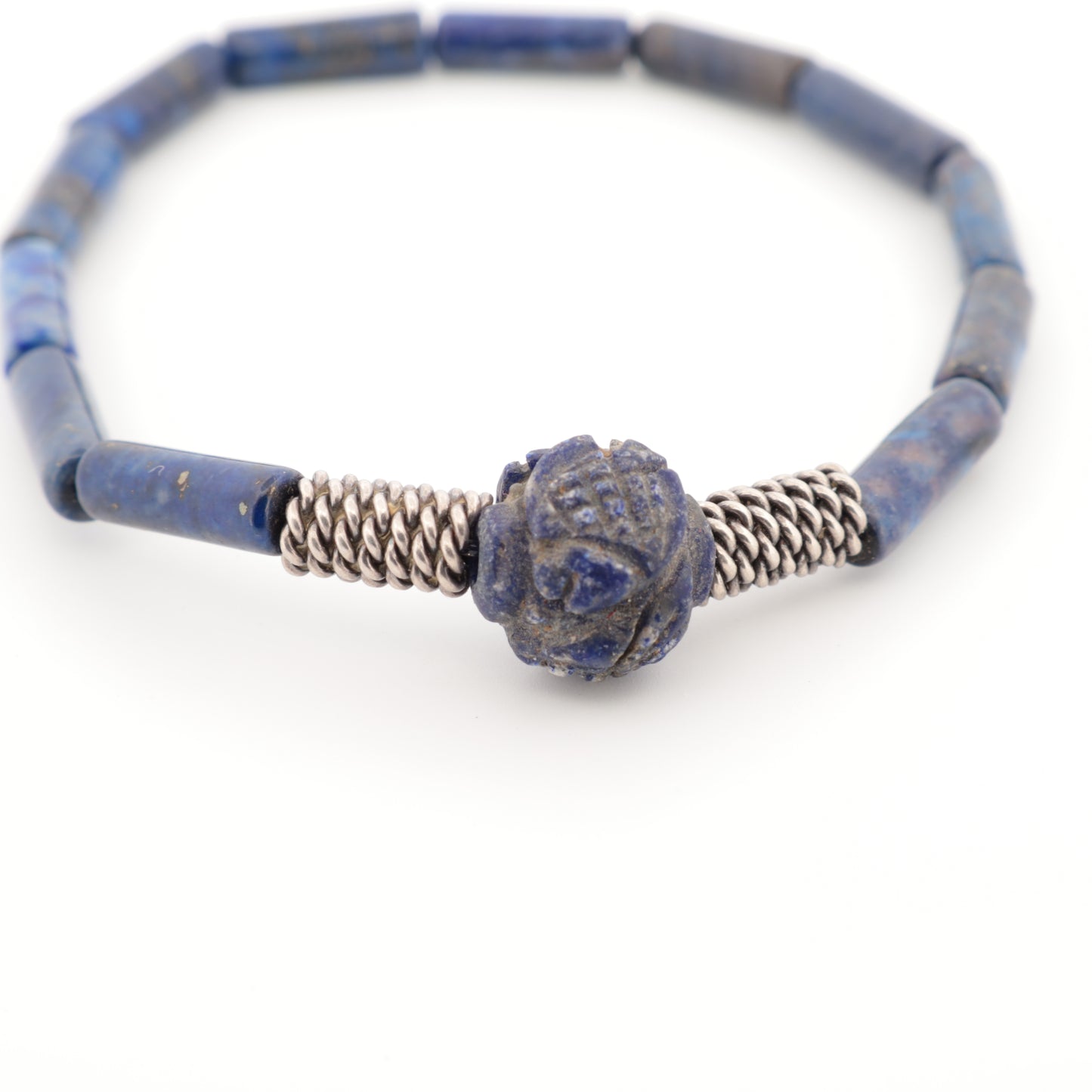 Bracelet en Lapis-Lazuli, Perles Tubulaires, Perle Gravée et Perles Intercalaires Argent