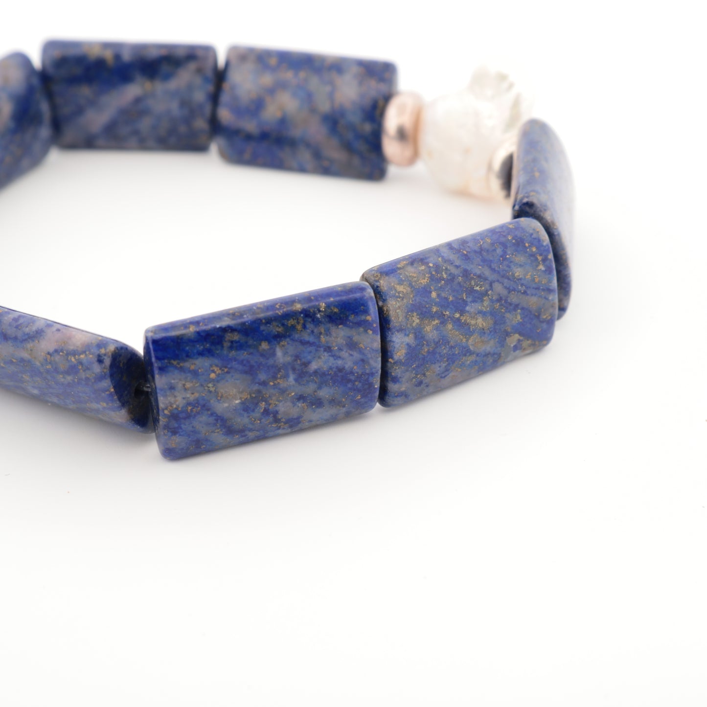 Bracelet en Lapis-Lazuli, Perle Baroque d'Eau Douce et Perles Intercalaires Argent