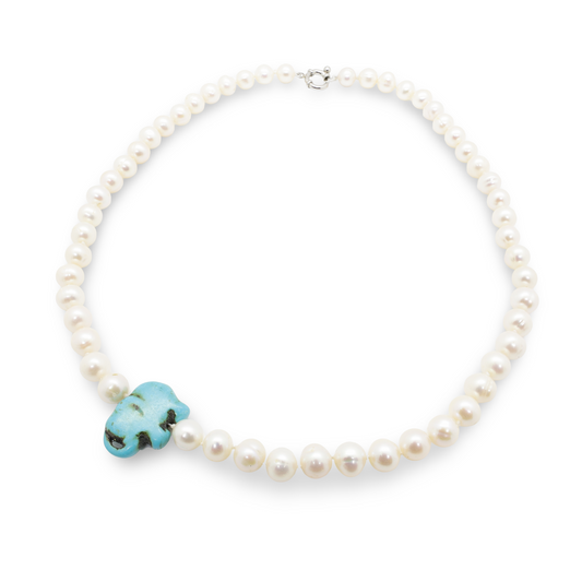 Collier Perles Baroques d'Eau Douce Blanches et Perle Éléphant en Turquoise Reconstituée
