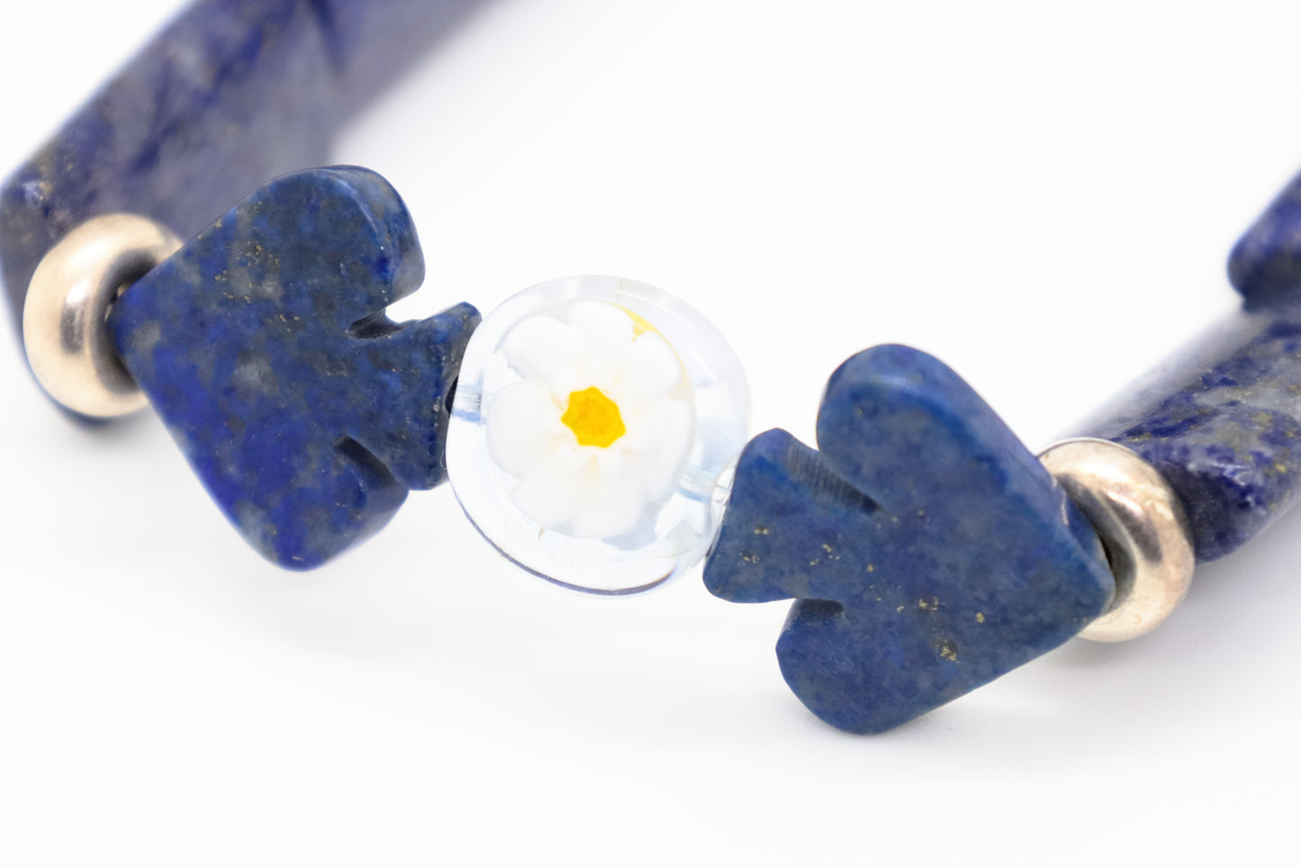 Bracelet en Lapis-Lazuli, Motifs "Piques", Pâte de Verre Florale et Perles Intercalaires Argent